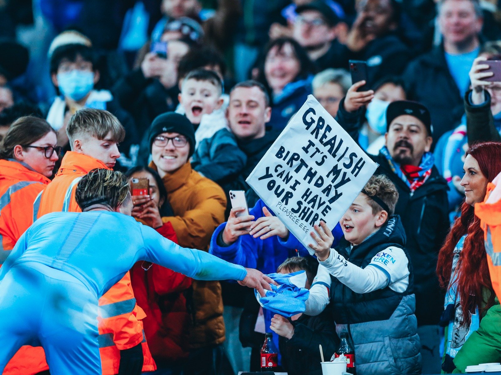 通过参加各 通过参加各